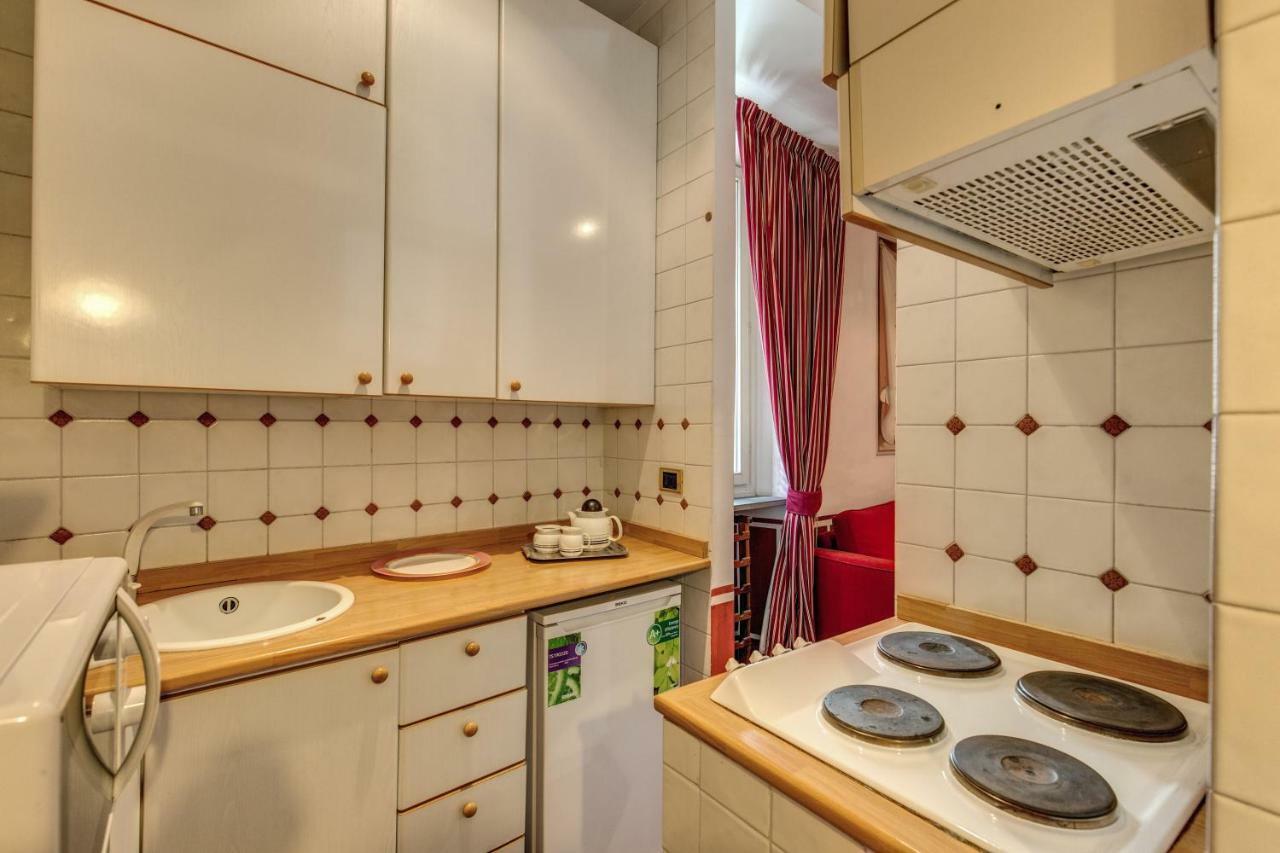 Lovely Flat By The Trevi Fountain Apartamento Roma Exterior foto